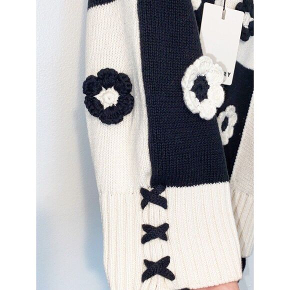 Industry Cotton Flowered Vest Black and Ivory Vest Size Small - Picture 2 of 6